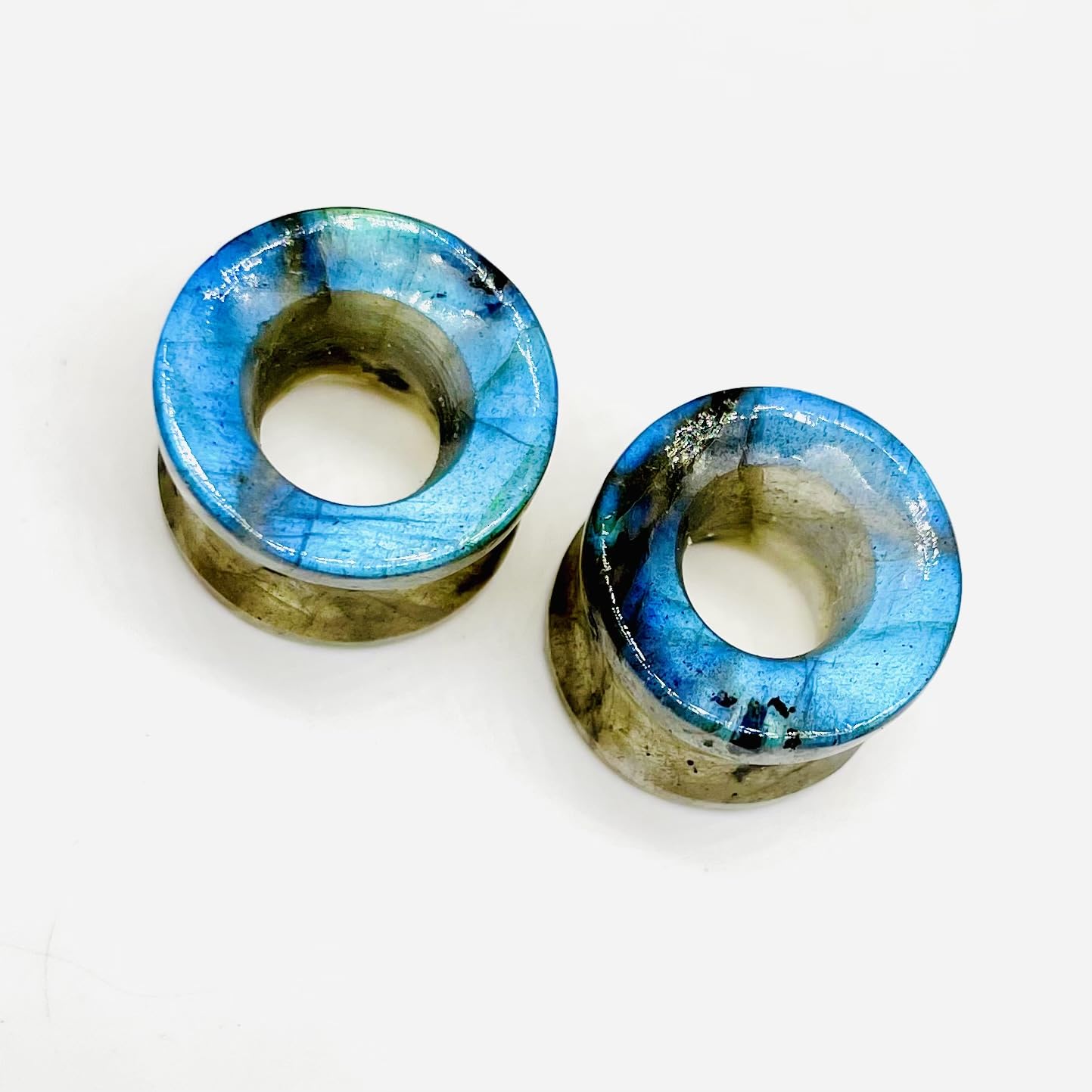 Pair of Natural Blue Flash Labradorite Crystal Handmade Ear Piercing Naga Body Jewelry Double Flare Round Shape Tunnel Plug Size 6g (4mm) to 1" (25mm) Customized Wholesale Also Available