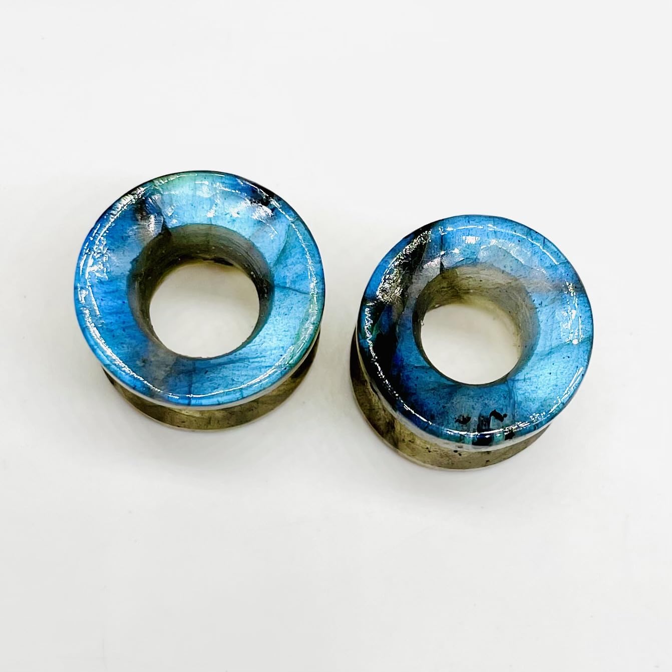 Pair of Natural Blue Flash Labradorite Crystal Handmade Ear Piercing Naga Body Jewelry Double Flare Round Shape Tunnel Plug Size 6g (4mm) to 1" (25mm) Customized Wholesale Also Available