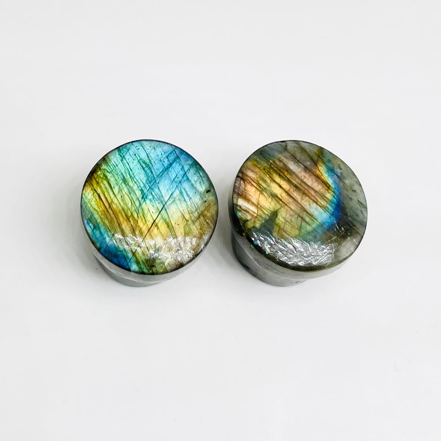 Naga Body Jewelry Pair of Multi Flash Natural Labradorite Gemstone Round Shaped Ear Piercing Single Flared Gauges & Plugs Naga Plug Body Jewelry Size 8g (3mm) to 1" (25mm)