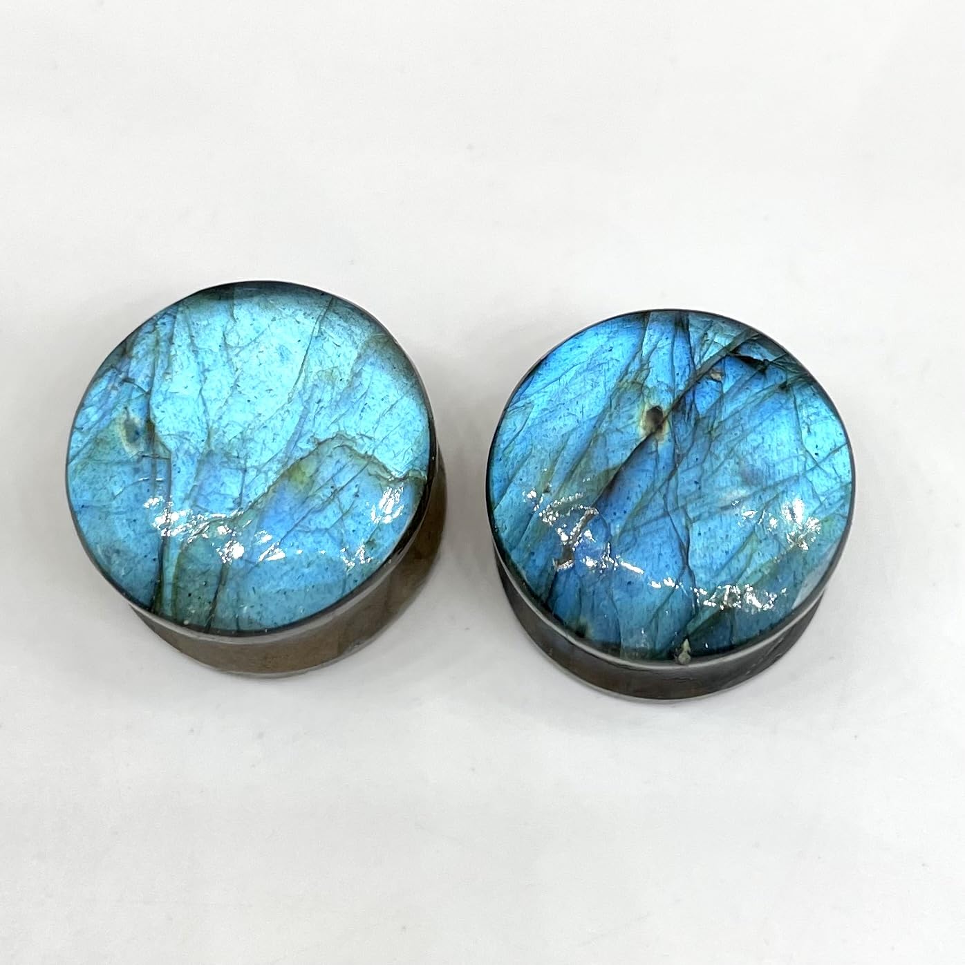 High Quality Natural Blue Flash Labradorite Crystal Handmade Double Flare Saddle Round Ear Plug Body Jewelry Gauge Size 8g (3mm) to 2" Customized Wholesale Available
