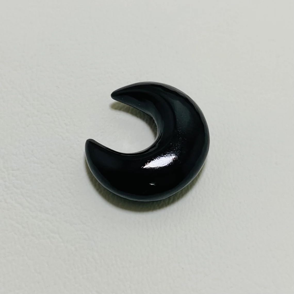 Black Obsidian Septum Pincher, Size12g to 1/2 inch