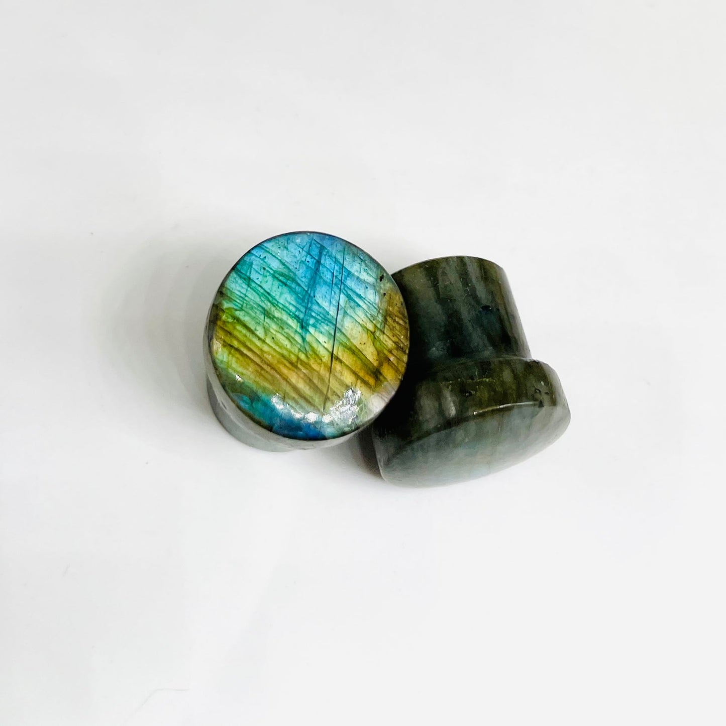 Naga Body Jewelry Pair of Multi Flash Natural Labradorite Gemstone Round Shaped Ear Piercing Single Flared Gauges & Plugs Naga Plug Body Jewelry Size 8g (3mm) to 1" (25mm)