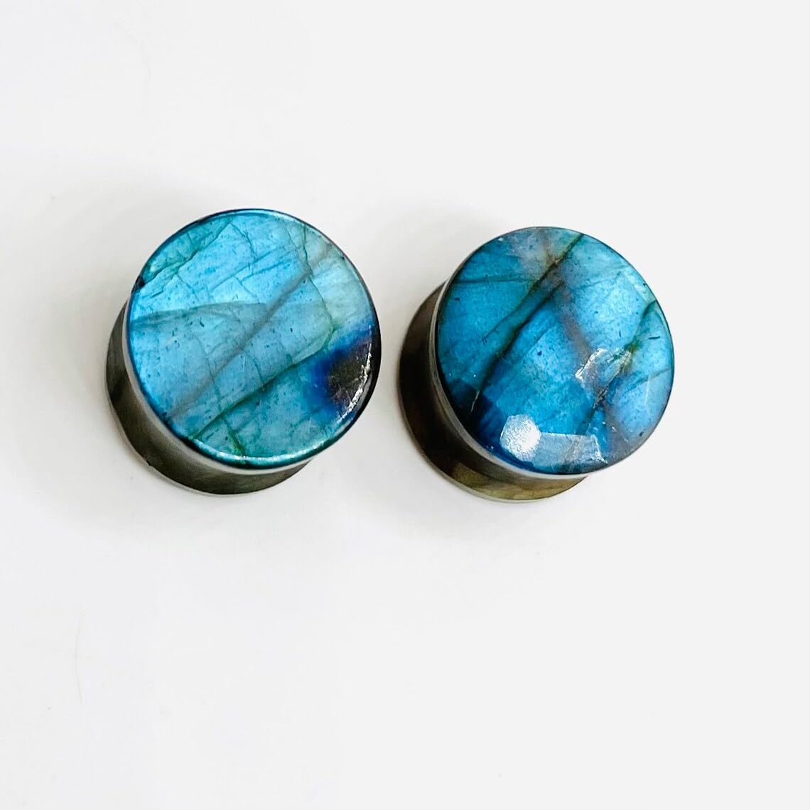 Natural Blue Flash Labradorite Crystal Double Flare Ear Piercing Naga Body Jewelry Round Ear Plugs Gauges Size 8g (3mm) to 1" (25mm) Customized Wholesale Also Available
