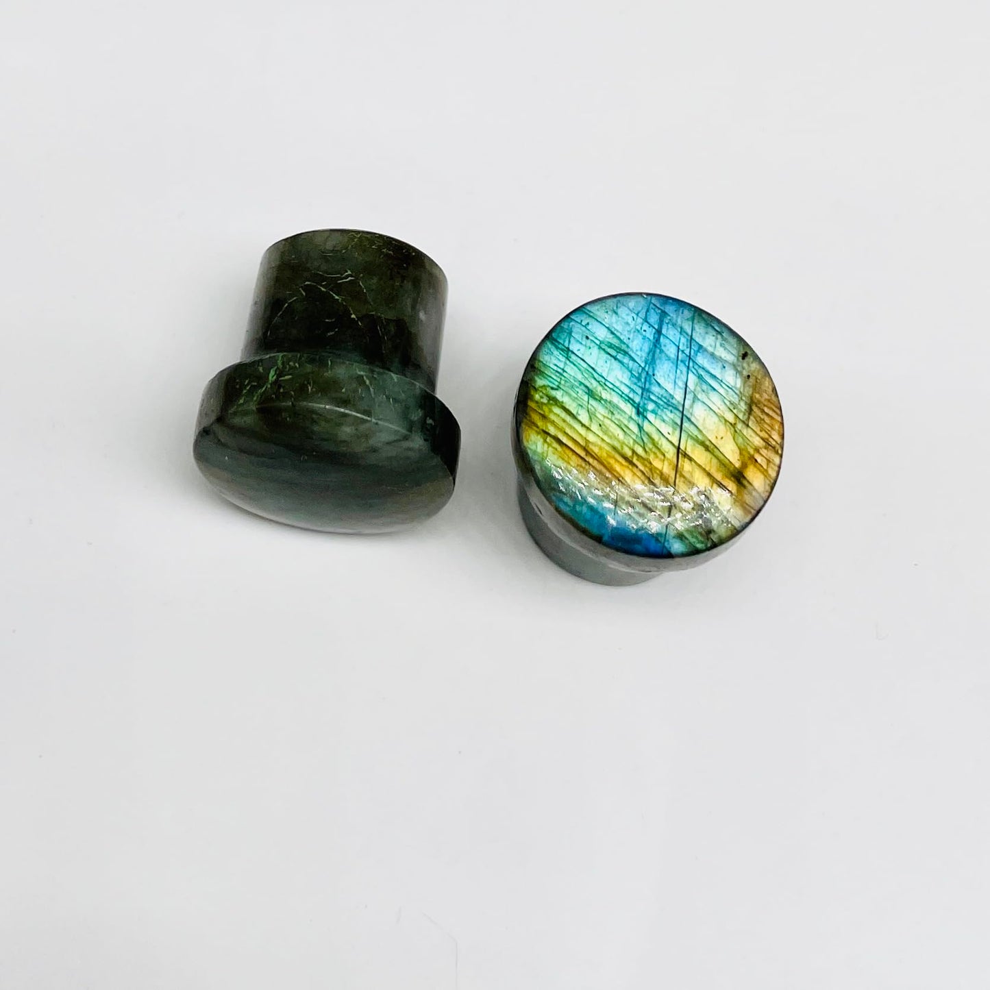 Naga Body Jewelry Pair of Multi Flash Natural Labradorite Gemstone Round Shaped Ear Piercing Single Flared Gauges & Plugs Naga Plug Body Jewelry Size 8g (3mm) to 1" (25mm)